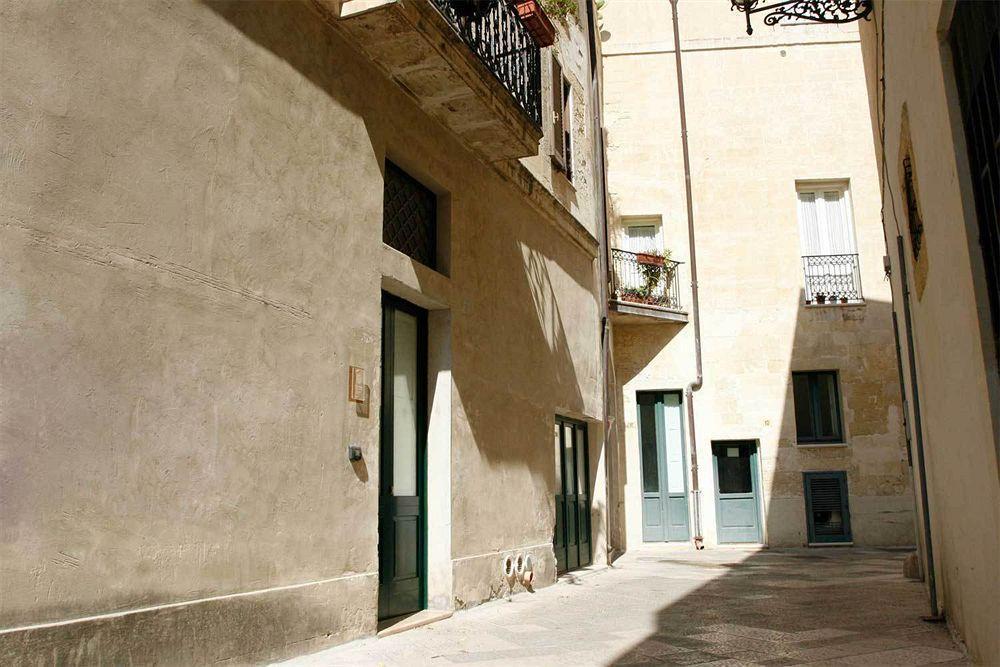 Sacre Bleu Apartments 莱切 外观 照片